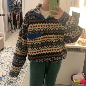 Patagonia sweatshirt